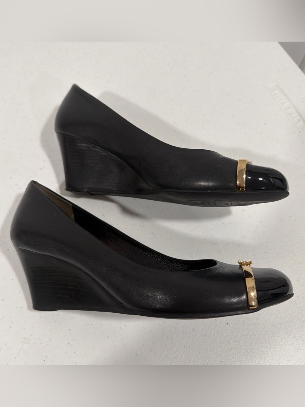 Tory Burch Black Leather Wedge Pumps with Gold Toe Bar - Picture 3 of 7